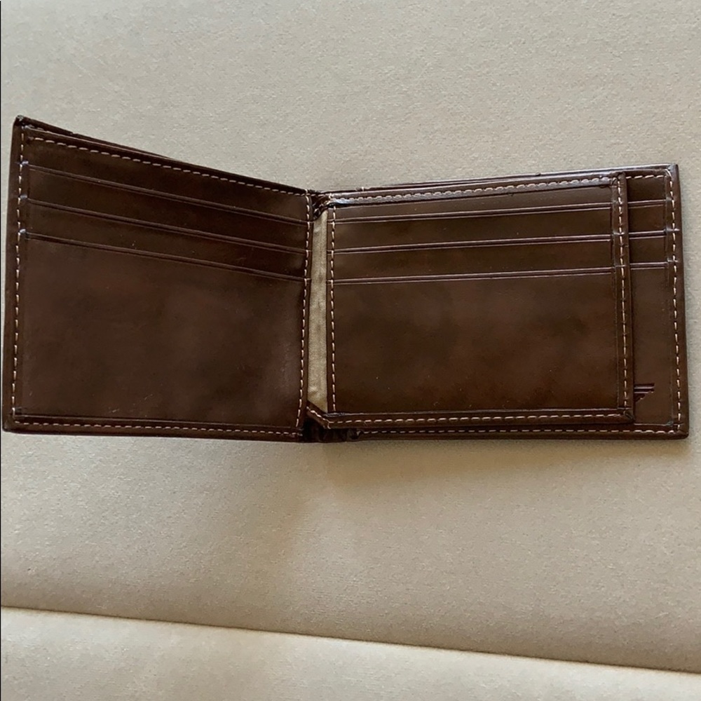 Wallet - Picture 2 of 5